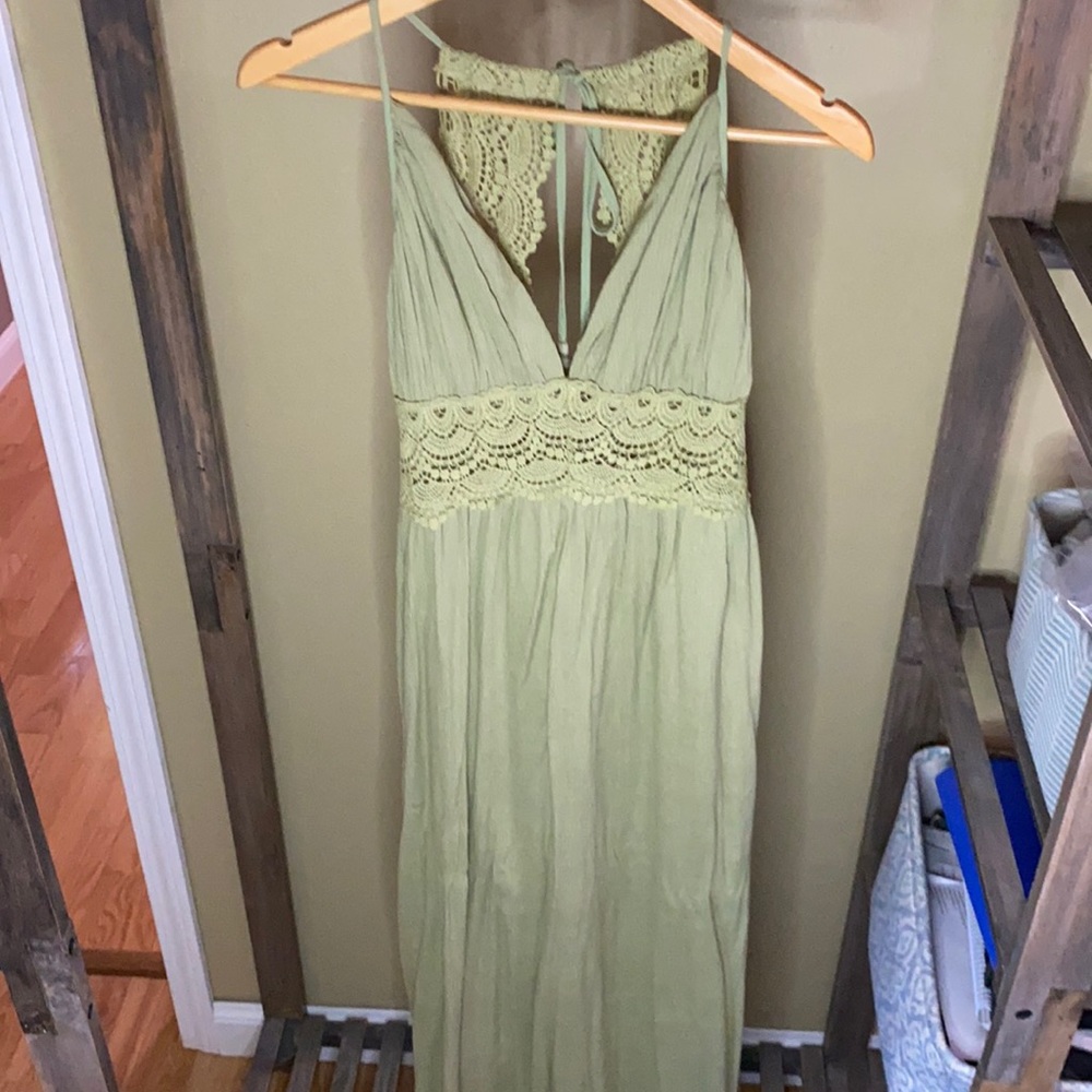 Full length tie back dress with crochet cut waist and back pieces